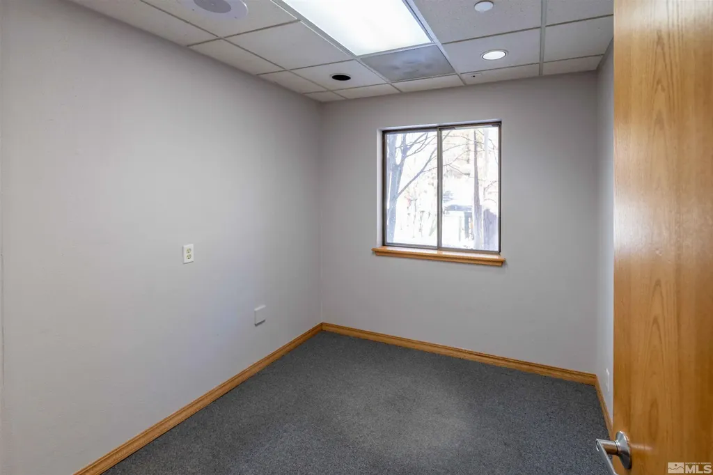889 Alder Incline Village NV 89451