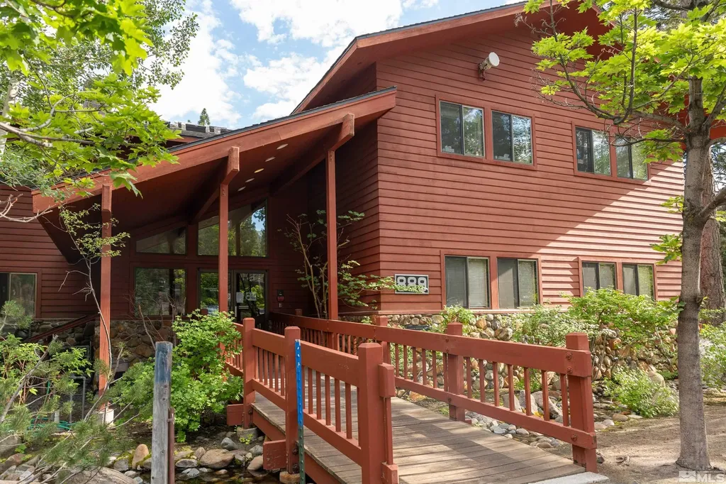 889 Alder Incline Village NV 89451