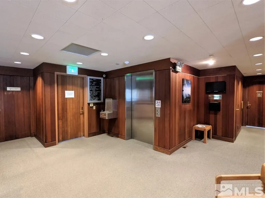 889 Alder Incline Village NV 89451