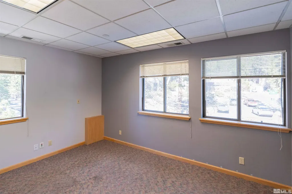 889 Alder Incline Village NV 89451