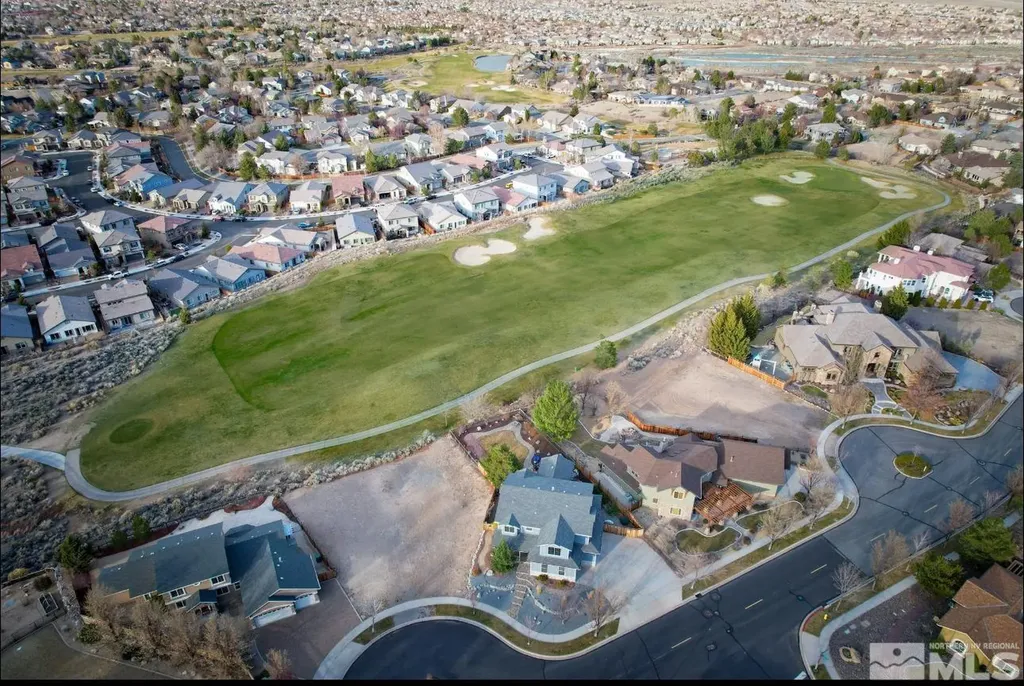 6355 Rey Del Sierra Sparks NV 89436