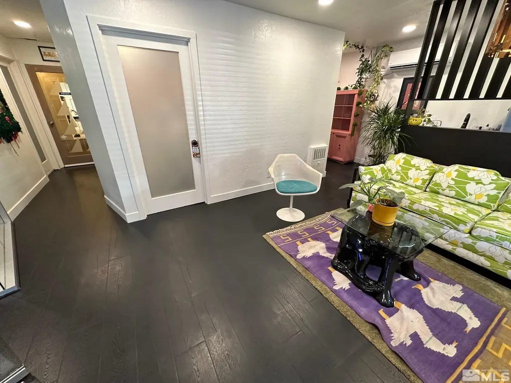 120 Thoma Reno NV 89501