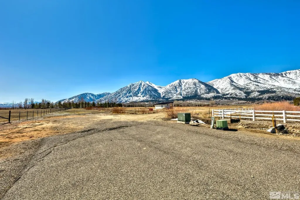 584 Fork Vista Gardnerville NV 89460