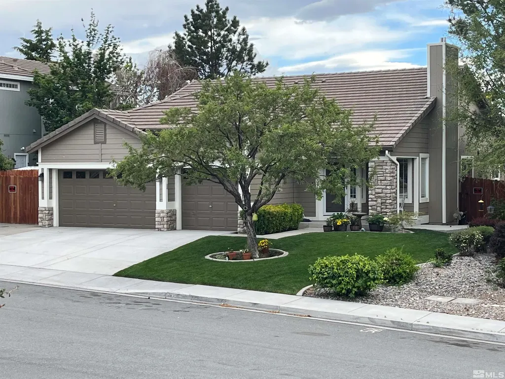 5473 Spanish Moss Sparks NV 89436