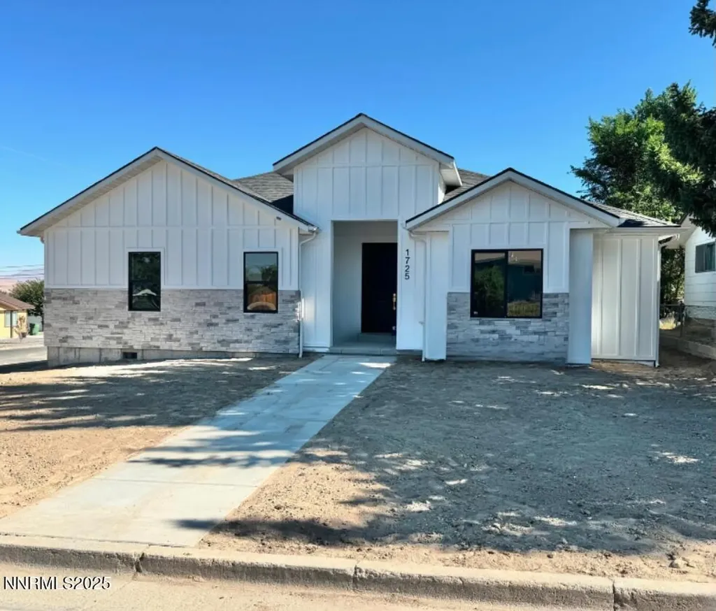 5270 Marla Winnemucca NV 89445