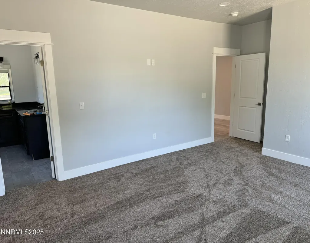 5270 Marla Winnemucca NV 89445