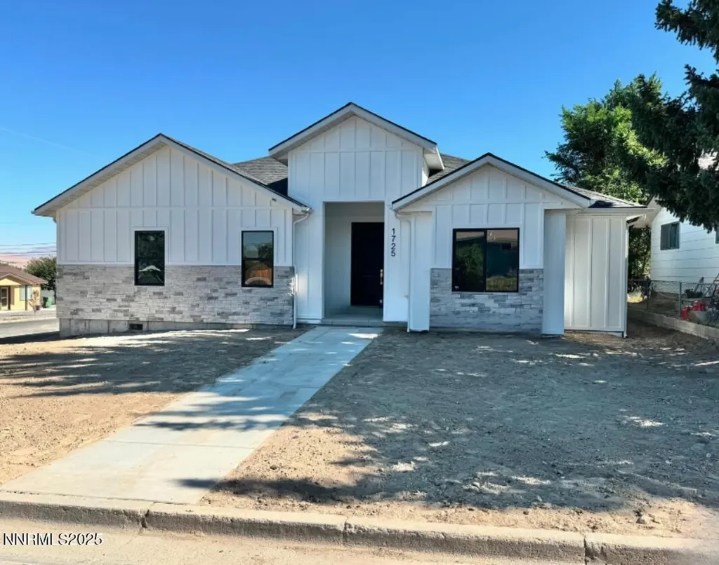 5270 Marla Winnemucca NV 89445