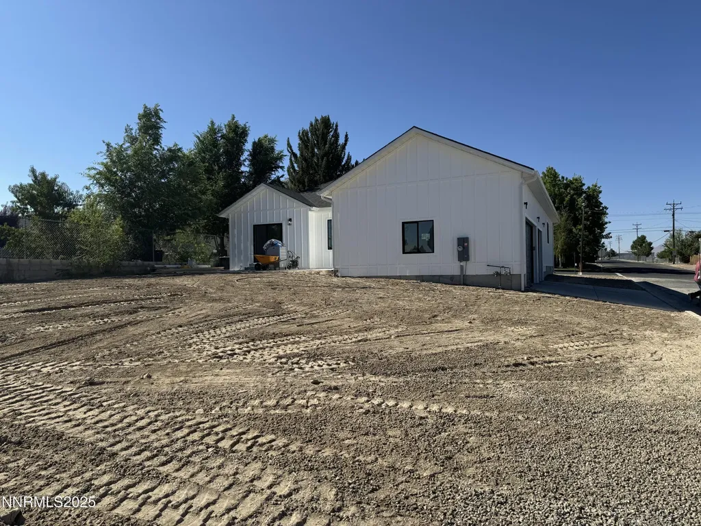 5270 Marla Winnemucca NV 89445