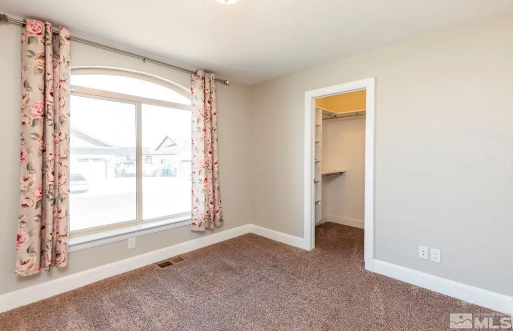 5295 Marla Winnemucca NV 89445