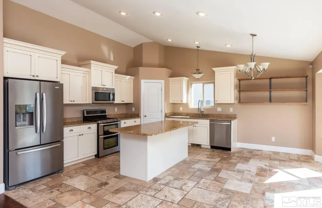5295 Marla Winnemucca NV 89445