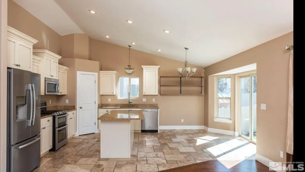 5295 Marla Winnemucca NV 89445