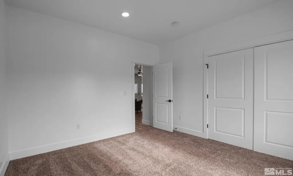 5285 Marla Winnemucca NV 89445