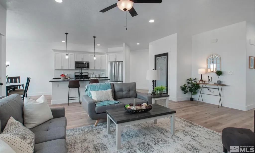 5285 Marla Winnemucca NV 89445