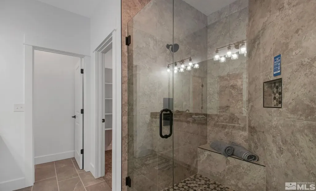 5285 Marla Winnemucca NV 89445