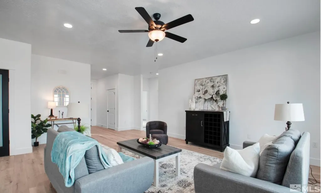 5285 Marla Winnemucca NV 89445