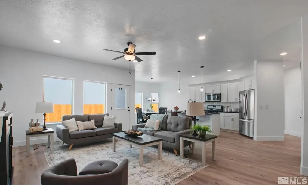 5285 Marla Winnemucca NV 89445