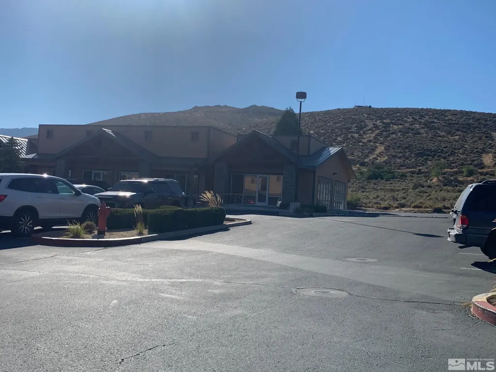 4560 Carson Street, Units 3 & 4 Carson City NV 89701