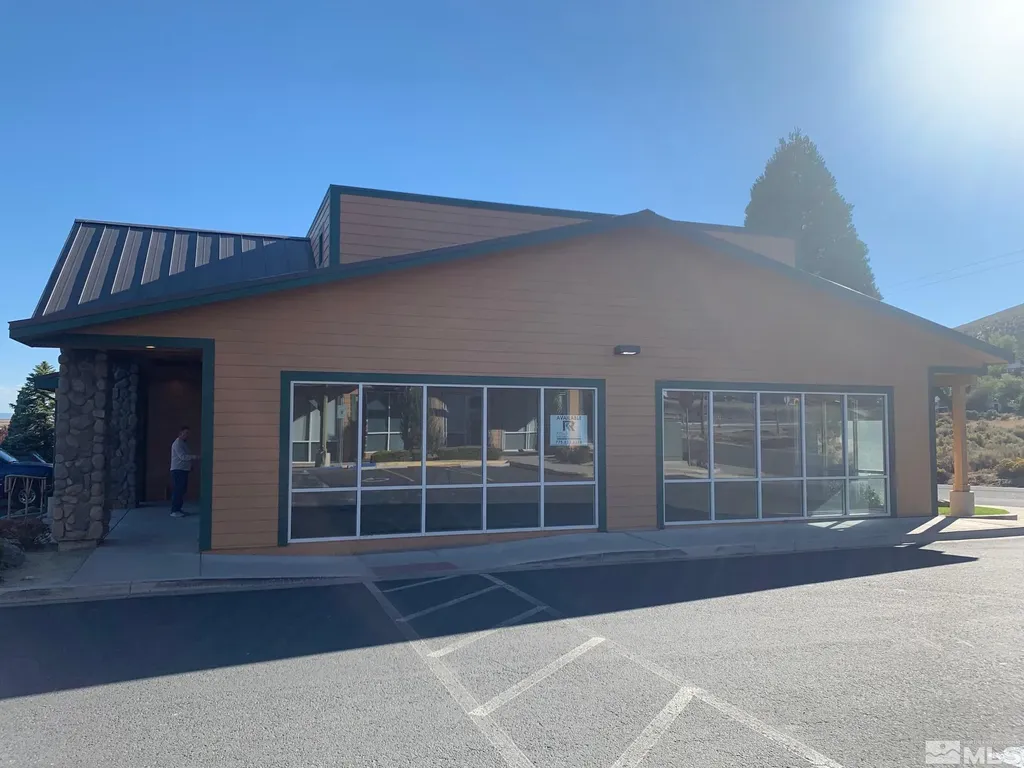 4560 Carson Street, Units 3 & 4 Carson City NV 89701