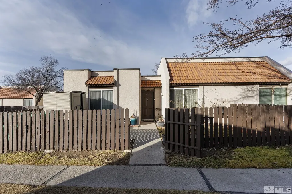 1035 Baywood Sparks NV 89434