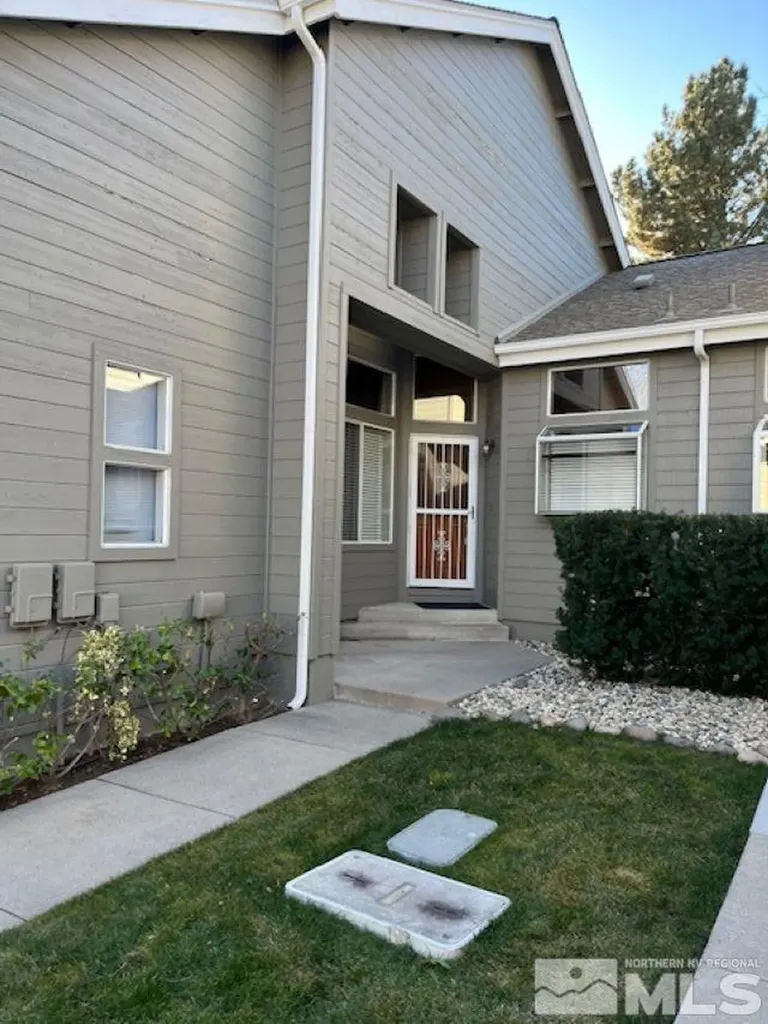 3210 Browns Creek Reno NV 89509