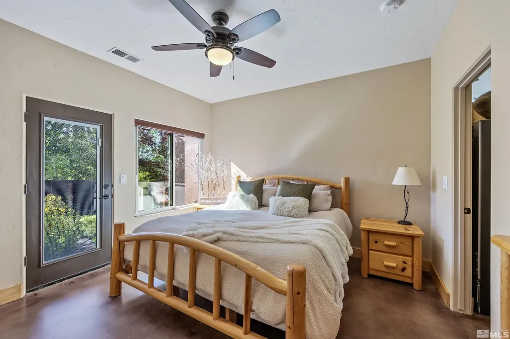 5745 Carl Reno NV 89511