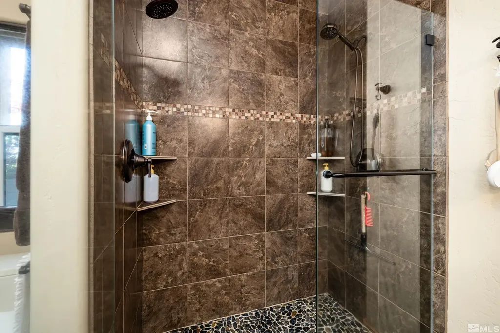5745 Carl Reno NV 89511