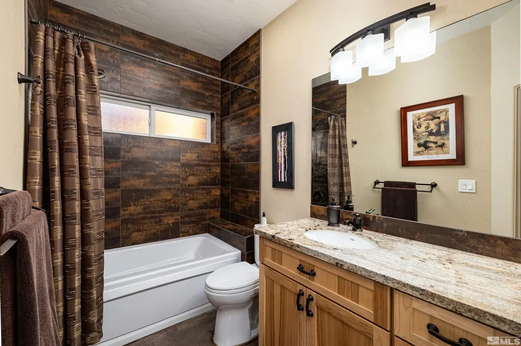 5745 Carl Reno NV 89511