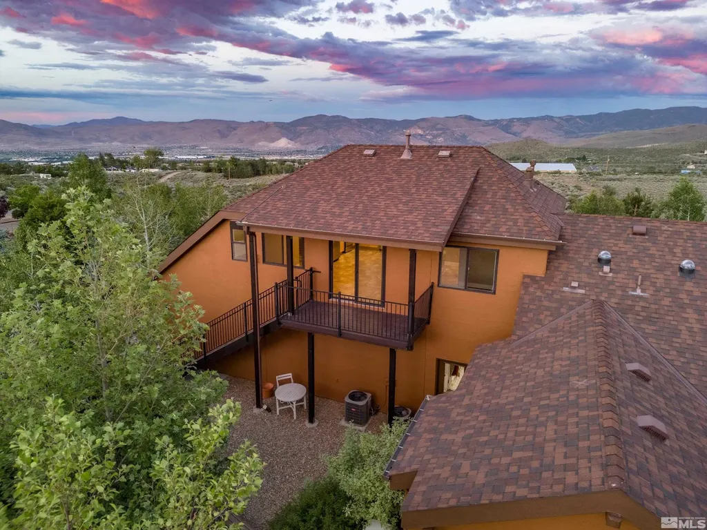 5745 Carl Reno NV 89511