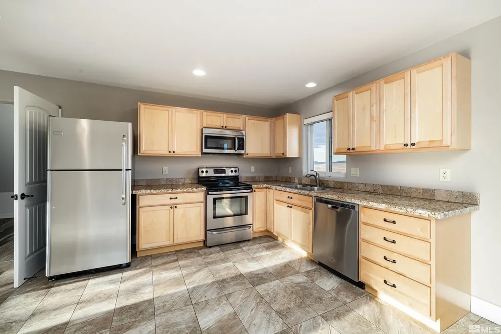 5745 Carl Reno NV 89511