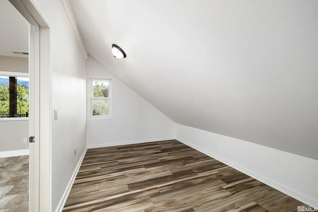 5745 Carl Reno NV 89511