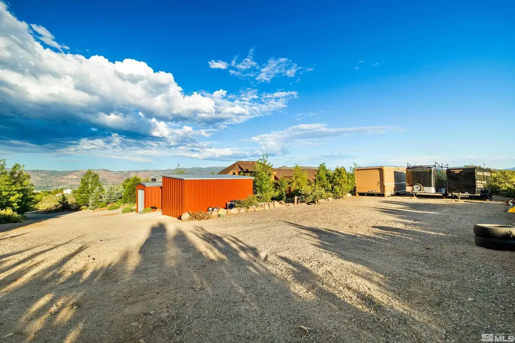 5745 Carl Reno NV 89511