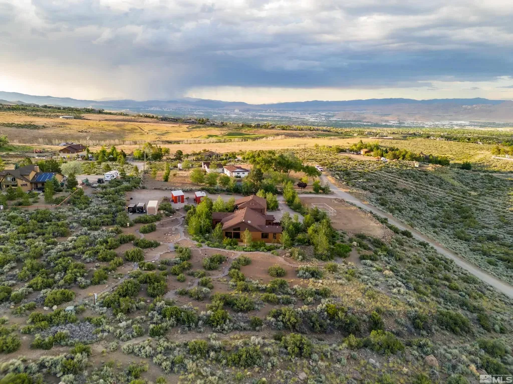 5745 Carl Reno NV 89511