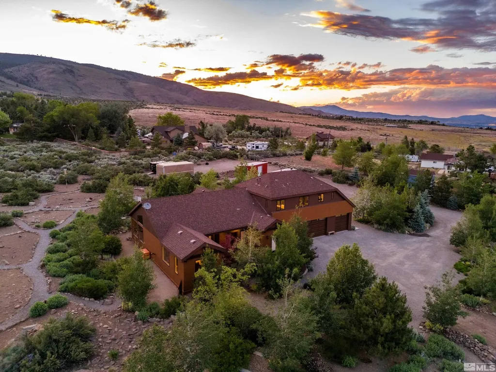 5745 Carl Reno NV 89511