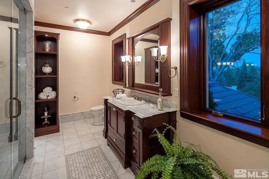 631 California Reno NV 89509