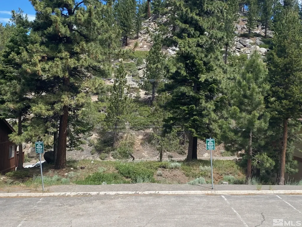 722 Gary Stateline NV 89449