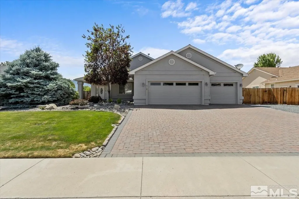 1484 Longfellow Gardnerville NV 89410