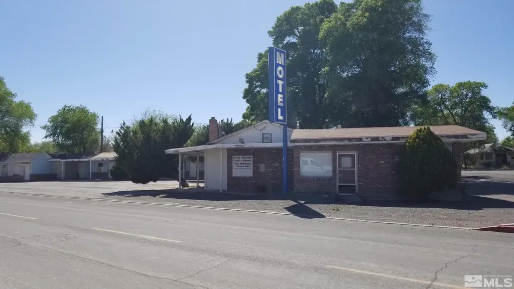 435 9th Lovelock NV 89419