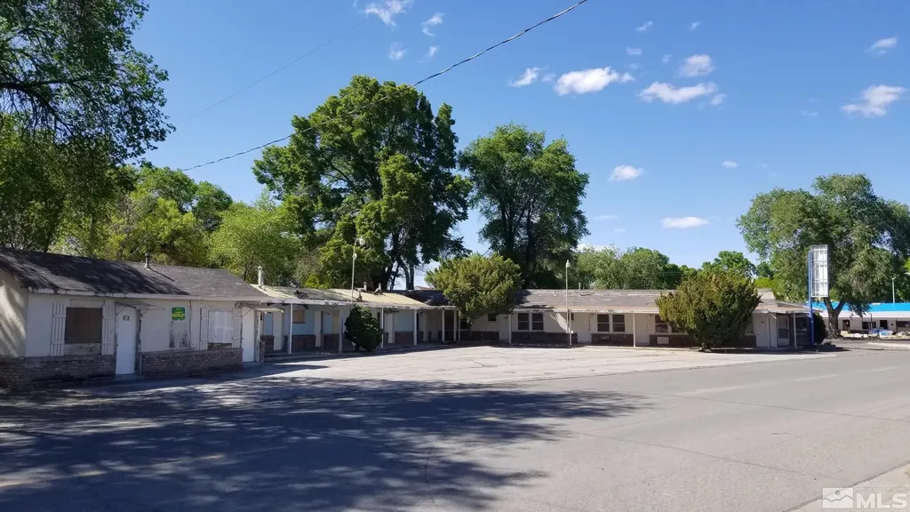 435 9th Lovelock NV 89419