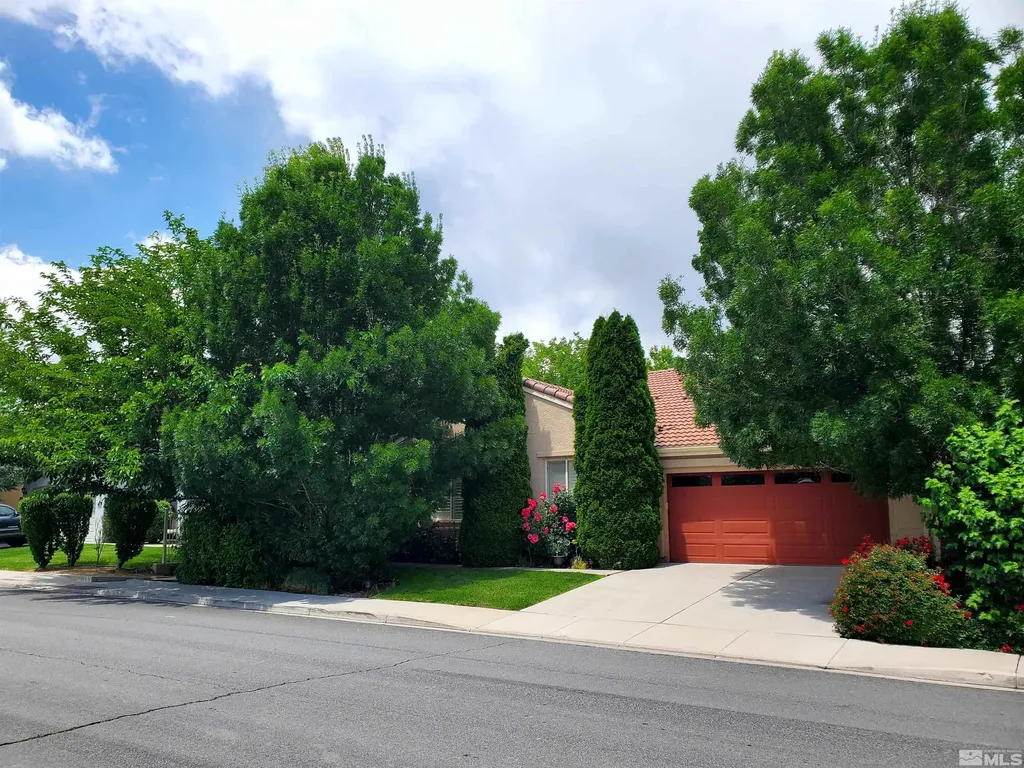 10707 Grayslake Reno NV 89521