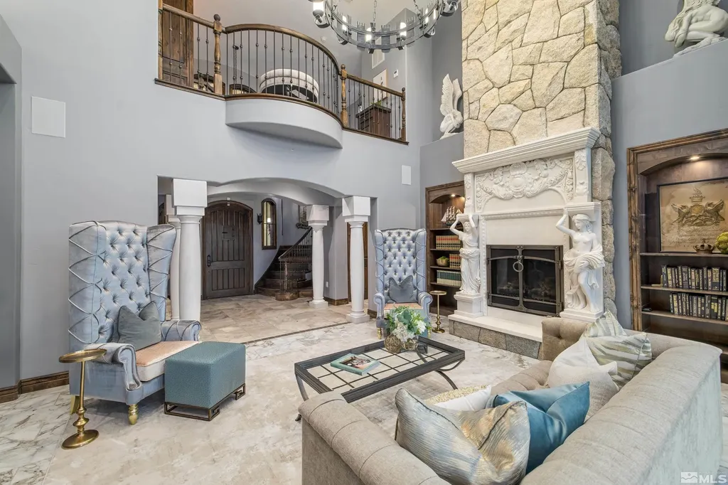 18250 Lake Washoe Valley NV 89704