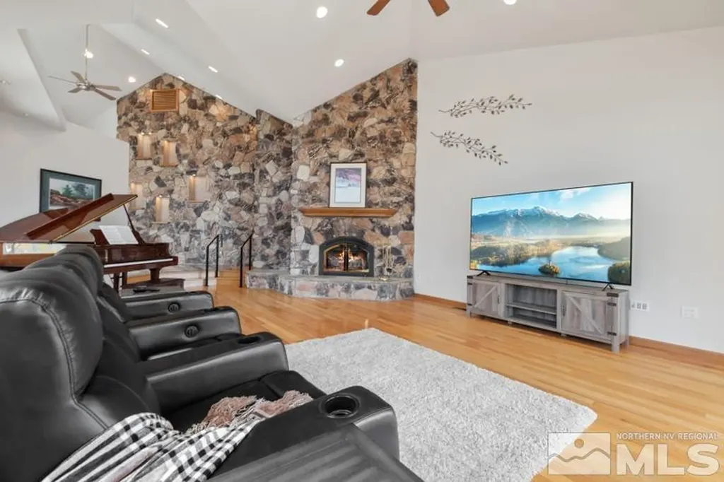 1220 Quail Ridge Gardnerville NV 89460