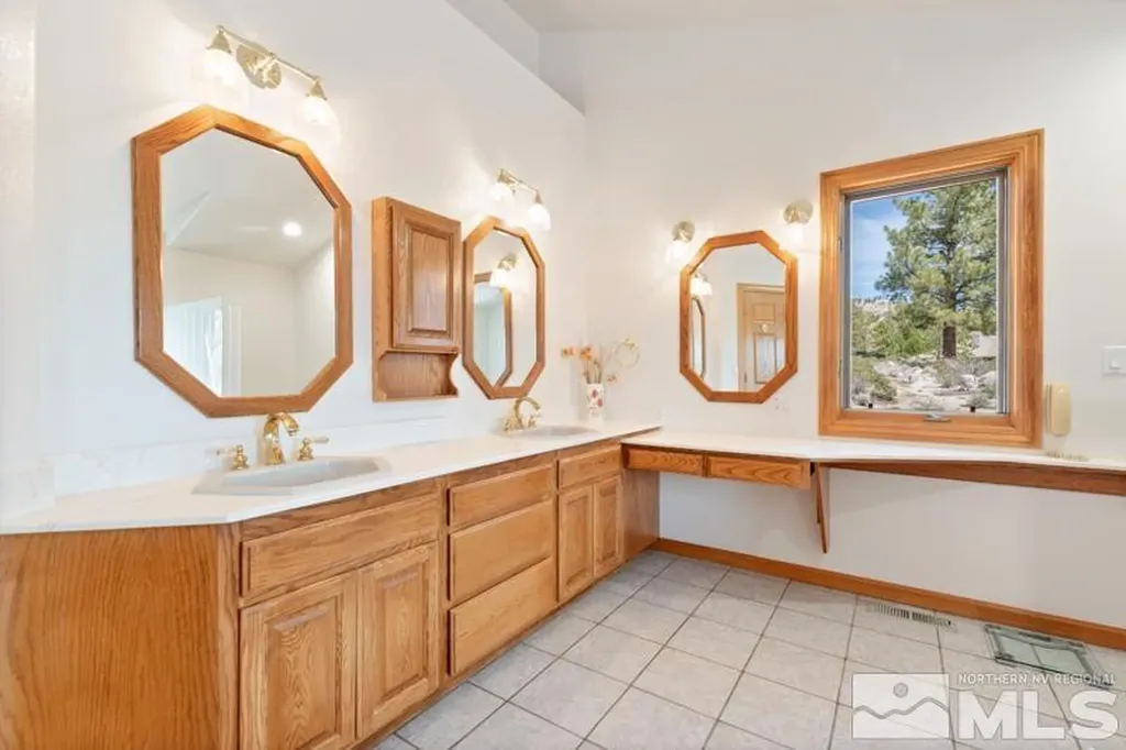 1220 Quail Ridge Gardnerville NV 89460