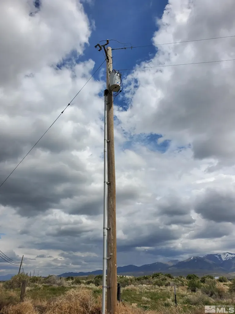 6985 Sand Creek Winnemucca NV 89445