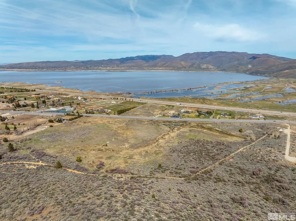 7565 Old Us Highway 395 Washoe Valley NV 89704