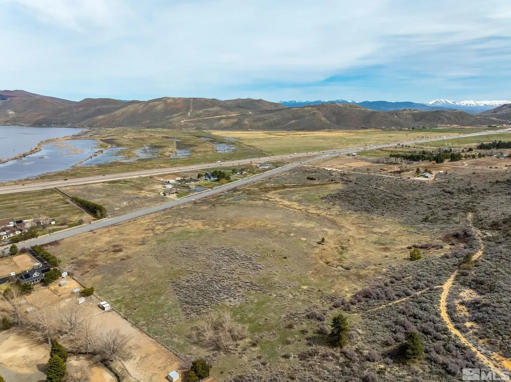 7565 Old Us Highway 395 Washoe Valley NV 89704