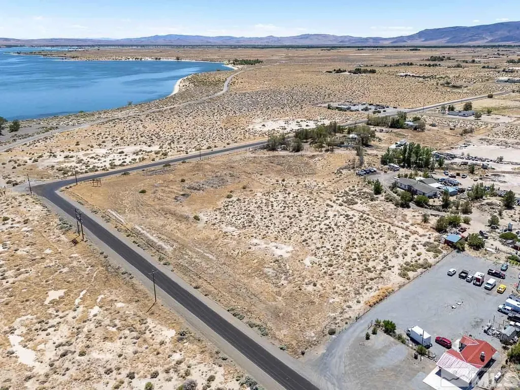 5025 Tamarack Silver Springs NV 89429