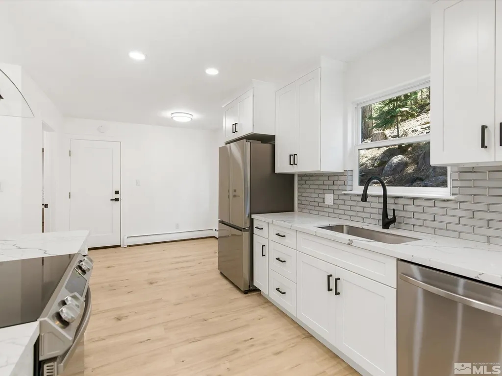 421 Edgewood Stateline NV 89449