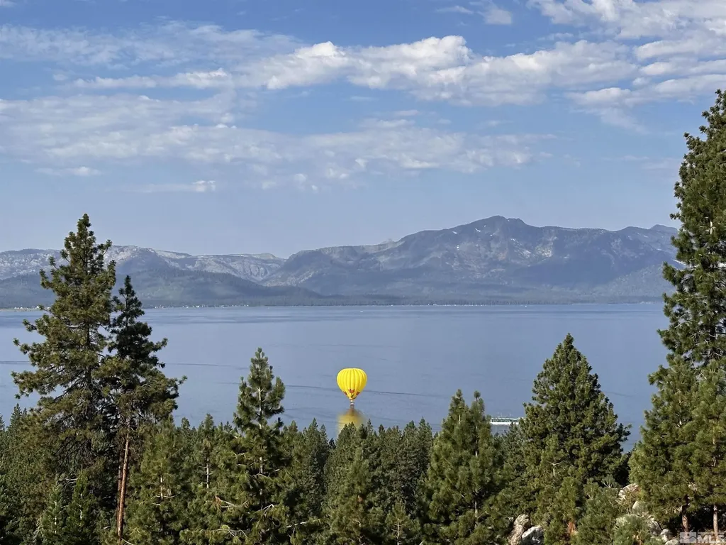421 Edgewood Stateline NV 89449