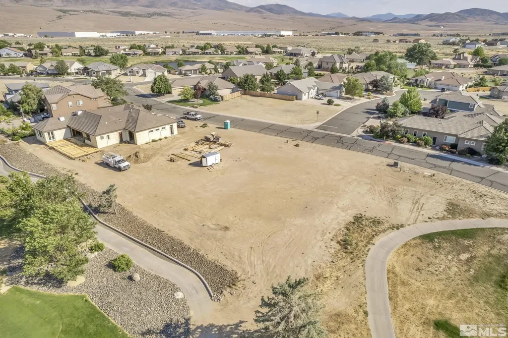 694 St Andrews Dayton NV 89403