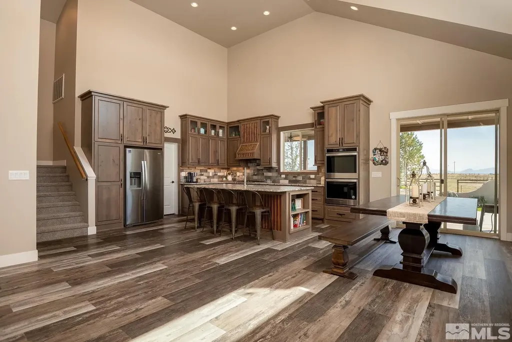 182 Artist View Wellington NV 89444